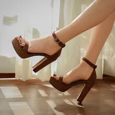 history of high heels, the history of high heels, history of high heels timeline