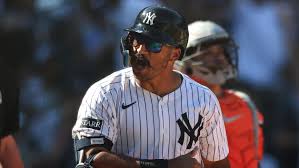 Breaking: Yankees Star Rosario IL After Wall Crash Shocking Yankees News: Rosario Injured, Hits Wall Alert: Yankees Lose Rosario to Frightening Crash Exclusive: Yankees Rosario IL After Jaw-dropping Hit Latest Yankees Update: Rosario Wall Crash Injury
